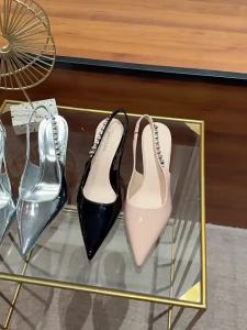 Dép Mules Gót Nhọn Màu Nude