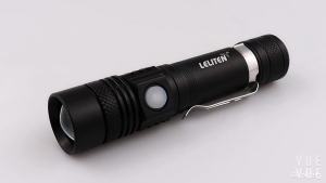 Senter LED Multifungsi USB Rechargeable 6200 Lumens dengan Gagang Pen dan LED Panas