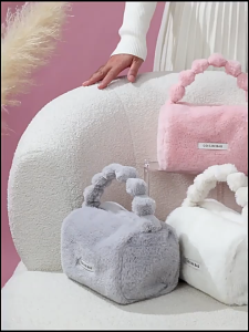 SEA YADOU  กระเป๋าเครื่องสำอางตุ๊กตาน่ารักกระเป๋าเก็บผลิตภัณฑ์ดูแลผิวสำหรับเดินทางกระเป๋าเก็บเครื่องสำอางแบบพกพาสำหรับเดินทาง