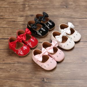 เด็ดผู้หญิง รองเท้านุ่มทารก รองเท้าเด็กดินหนัง สีขาว