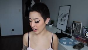 Wig Daily Lolita Wig Rambut Palsu Lolita 2 Side Colour / 2 Warna Hitam + Putih Untuk Cosplay Anime