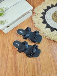 Lily sandal / sandal flat / sandal non slip