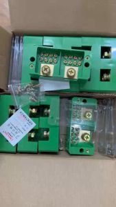 Cầu Đấu Chia Dây Điện 2 ra 8 100A cầu đấu dây điện 2 ra 8 công suất lớn 100A