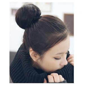 เครื่องมือทำผมทรงดอกไม้สไตล์เกาหลี Donut Hair Ties สำหรับผู้หญิงและเด็ก ตัวช่วยสำหรับการหมุนผมแบบง่ายและเรียบง่าย