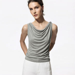 AMII | Áo Camisole Cổ Xẻ Tencel Co Dãn Phong Cách Nghỉ Dưỡng