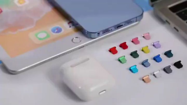 Nút Bịt Cổng Sạc Lightning Kim Loại Chống Bụi Cho Iphone