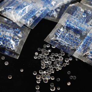 50/100 pcs 1g Silica gel (free 10pcs)Package Non Toxic Silica Gel Desiccant Damp Kitchen Room Living Moisture Dehumidifier Absorber Bag食品干燥剂防潮剂茶叶除湿剂