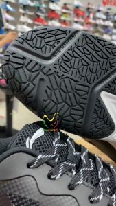 SEPATU LINING BADMINTON BULUTANGKIS LINING AERO FLY AEROFLY