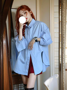 เสื้อเชิ้ตผู้หญิงคอโปโลแขนยาวทรงหลวมสไตล์ฝรั่งเศส ผ้าฝ้ายแท้ ฤดูใบไม้ร่วง 2024 ใหม่ เสื้อคลุมกันแดด ดีไซน์เก๋ไก๋ ลำลอง สีพื้น