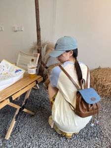 Silver Lightweight Small Womens Backpack 2024 New Design Commuter Bag Cute Drawstring Mini Backpack Soft PU Casual Style