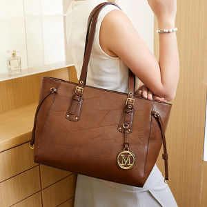 Hong Kong Genuine Leather Tote Bag Womens Large Capacity Commuter Handbag Single Shoulder Bag British Style Casual Handbag