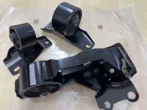PERODUA KANCIL 660 850 ENGINE MOUNTING SET (3 PCS ) DAIHATSU OEM QUALITY