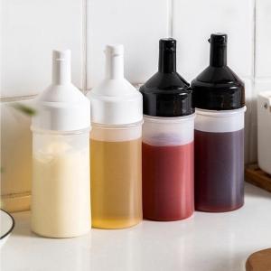 250ml Oil Pot Household Kitchen Squeeze Seasoning Bottle 2 Colors Leak-Proof Condiment Empty Bottles Plastic Soy Sauce Vinegar Seasoning Bottle Oil Bottle Oil Tank Oil Vinegar Sauce Ketchup Salad Cruet Can Container