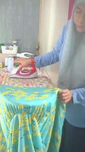 PREZ Fabric Starch Ironing 500ml - 3 Scents - Seterika Tudung Dan Baju - Morning Fresh / Citrus Fresh / Pink Fresh