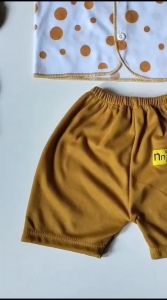 Nn baby 1 set baju celana bayi pendek polkadot 1 warna newborn + topi+ sarung kaki dan sarung tangan