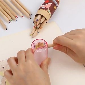 Gratis Ongkir - Pensil Warna + Serutan Isi 12 Pcs / Pensil Warna Karakter Kemasan Tabung Murah Impor