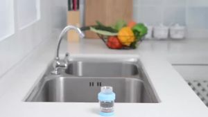 Faucet Water Filter Sink Water Filter Faucet Water Filter Purifier Kitchen Tap Filtration Activated Carbon Removes Chlorine Fluoride Heavy Metals Hard Water for Home Kitchen Bathroom