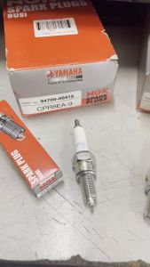 YAMAHA NGK SPARK PLUG CPR8EA-9 FOR LC135 NMAX NVX NS200 / CR8E FOR Y15zr Y15 R15 MT15 FZ150 MT25 R25 XJ6 JAGUH VS150