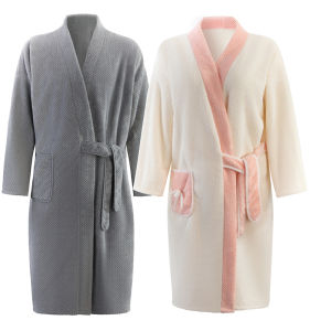 ชุดคลุมอาบน้ำไซส์ใหญ่พิเศษสำหรับทั้งผู้ชายและผู้หญิงชุดคลุมนอนแบบใหม่ปี2023ชุดคลุมอาบน้ำดูดซับน้ำได้ผ้าฝ้ายแท้ผ้าฝ้ายแท้ชุดนอนแขนยาวหนาพิเศษใส่อยู่บ้าน