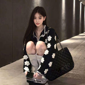 Áo len CHANGTONG cardigan đen trắng tay dài cổ bẻ dáng rộng thắt lưng phong cách Hàn Quốc