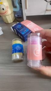 HiH วาสลีนทาเท้า - แก้ผิวแห้งกร้าน ทาได้ทุกจุด ที่ 1 ต้านแห้งแตกชุ่มชื้น ความว่างจริง