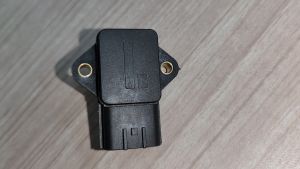 INTAKE PRESSURE SENSOR NISSAN UD GE13 CD45 CD48 QUESTER LORRY TRUCK