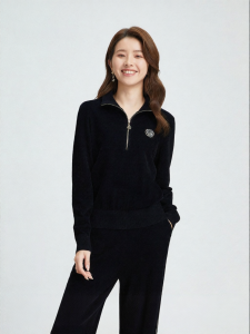 Koradior | Versatile Light Sport Velvet Blouse