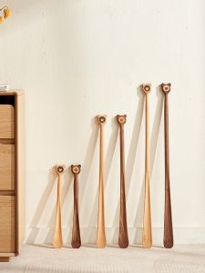 High-End Walnut Wooden Cat Claw Shoe Horn Long Handle Magnetic Absorption Easy to Use for Home Use Cute Childrens Shoe Helper