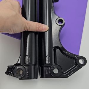 KAYABA KYB EGO-LC 44P CARBURETOR FRONT FORK  DA1033 / DA1034 100% ORIGINAL KYB