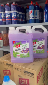 Nước Lau Sàn Gift Hương Iris Can 3.8 kg - CLEAN MART