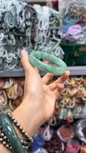 Rare Item 🔥กำไลหยกอาบน้ำ โทนเขียวอมฟ้า Limited Edition🔥