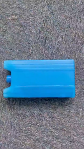 Non-toxic recyclable and long-lasting cold preservation reusable ice packs