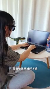 Creative Cartoon Press Rotation Dinosaur Tricky Toy with Sound Funny Telescopic Decompression Puzzle Toys Birthday Gift