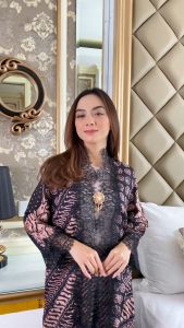 Kamala Set Outer Lace dan Celana Kulot Batik Wanita Modern