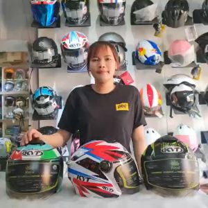 Combo Mũ bảo hiểm 3/4 XH01 tem Thitipong dán logo KYT