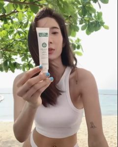 Joliena Plus | ครีมกันแดด 1 แถม 1 พร้อมส่ง - เสริมความสวยงามและสุขภาพดี