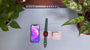 [พร้อมส่ง]Xiaomi 3 in 1 Foldable Magnetic Wireless Charger for iPhone 13 12 11 Pro Max X Portable Wireless Charger for Apple Watch