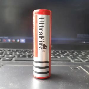 P26 18650 OEM BATERAI ISI ULANG LITHIUM ION 6800 MAH LONG LASTING POWER FOR YOUR DEVICES RELIABLE A
