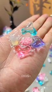 5 in 1 เจลบอลซักผ้า กล่องละ 40 เม็ด รวมน้ำยาซักผ้า น้ำยาปรับผ้านุ่ม กลิ่นหอมมาก เจลแคปซูลซักผ้า