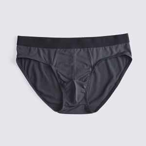 กางเกงชั้นในชายผ้าโมดอลไร้ตะเข็บ ระบายอากาศได้ดี ทรงสามเหลี่ยม ป้องกันแบคทีเรีย กางเกงชั้นในชายเอวกลาง สัมผัสเย็นสบาย กางเกงชั้นในชายทรงสามเหลี่ยมแบบลำลอง