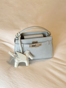 Elegant Commuter-friendly Bag