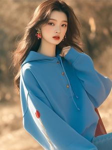 เสื้อแจ็คเก็ตฮู้ดพิมพ์ลายสีน้ำเงินหลวมๆ สำหรับผู้หญิง ฤดูใบไม้ร่วง/ฤดูหนาว เสื้อคลุมกันหนาวแบบสวมหัว ทรงหลวม แขนยาว ปกติ