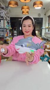 Đồ Chơi Cá Mập Thổi Quả Bóng Biết Bơi Cạn Có Nhạc Và Có Đèn Phát Sáng