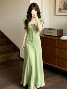 Karrar betsey | Đầm Dây Ruffle V-Neck Giúp Thon Gọn Eo Màu Xanh
