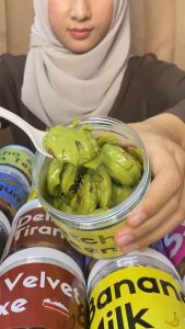 MELTYCOOKIES - Cokelat Lumer Crunchy: Camilan Manis Kekinian