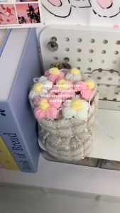 knitted flowers mini bouquet elegant puff gift Mothers Day graduation season Home decorations
