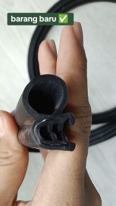 Karet Talang Air Kap Mesin Mobil Suzuki Caribian