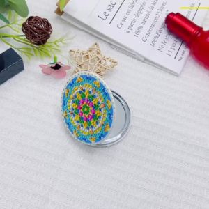 Bộ Dụng Cụ Vẽ Tranh Kim Cương Mandala Tự Làm Dành Cho Người Lớn Với Đá Pha Lê 4 Kiểu Kèm Dụng Cụ Nghệ Thuật Nhỏ Gọn