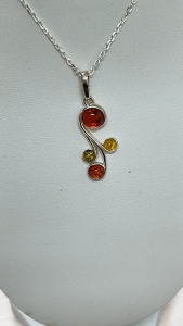 MILLENNE Multifaceted Baltic Amber Curvaceous Silver Pendant with 925 Sterling Silver (MLP-01)