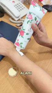 [BPOM] 270ML Body Lotion Rose With Rugosa Flower Oil Vitamin E & Niacinamide Mencerahkan Kulit